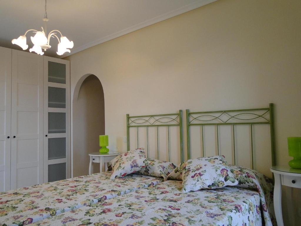 נוחה Apartamentos El Pinedo חדר תמונה