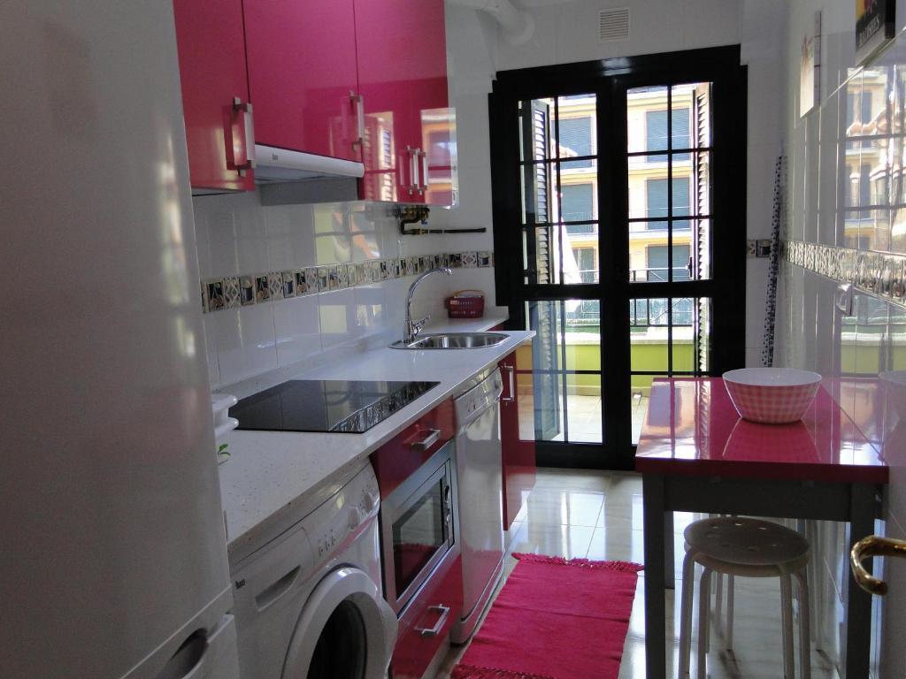 נוחה Apartamentos El Pinedo חדר תמונה