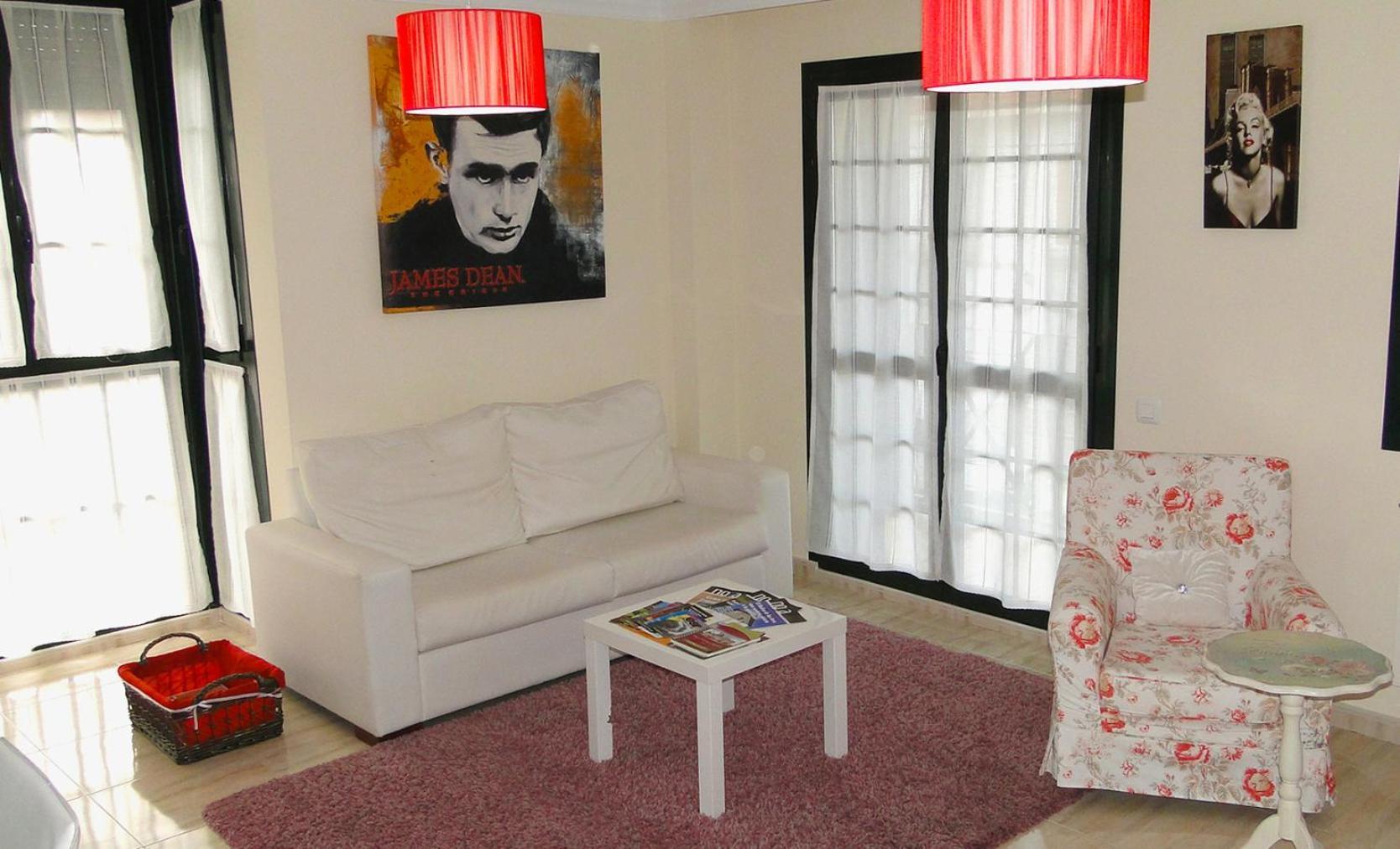 נוחה Apartamentos El Pinedo חדר תמונה