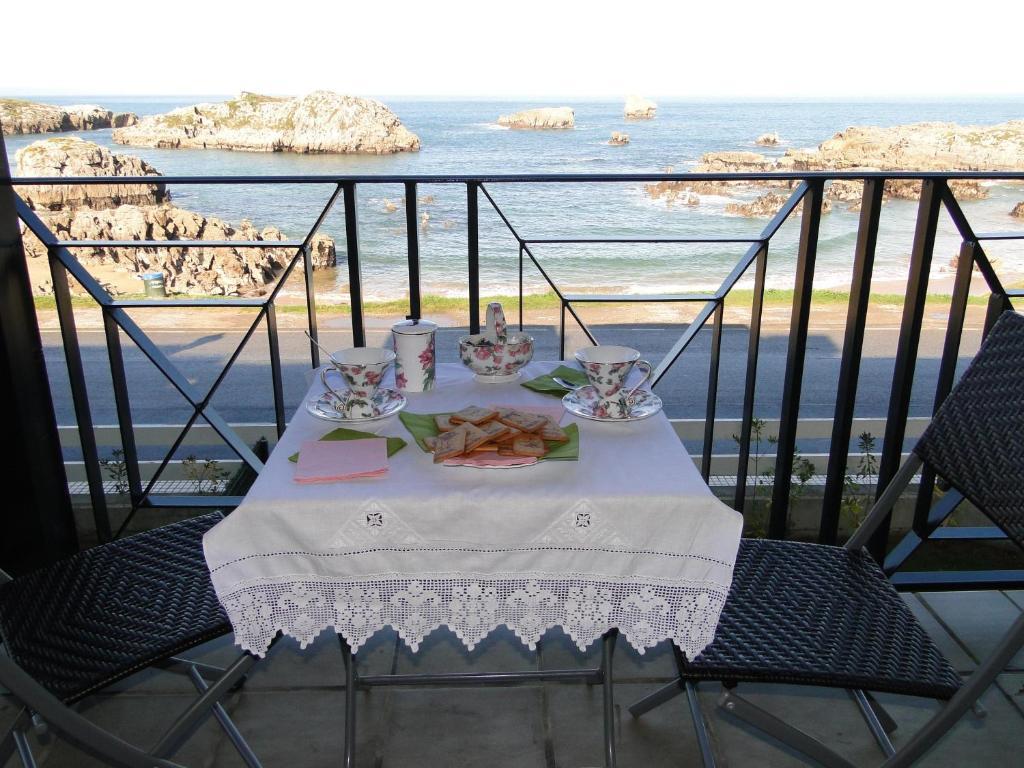 נוחה Apartamentos El Pinedo חדר תמונה