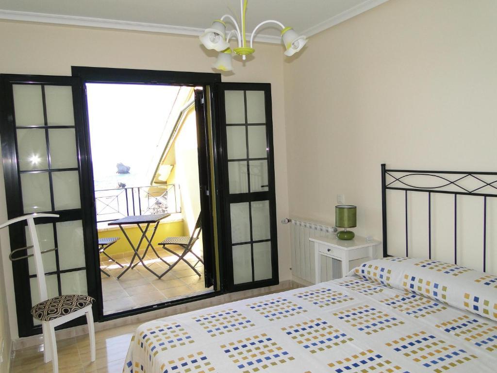 נוחה Apartamentos El Pinedo חדר תמונה
