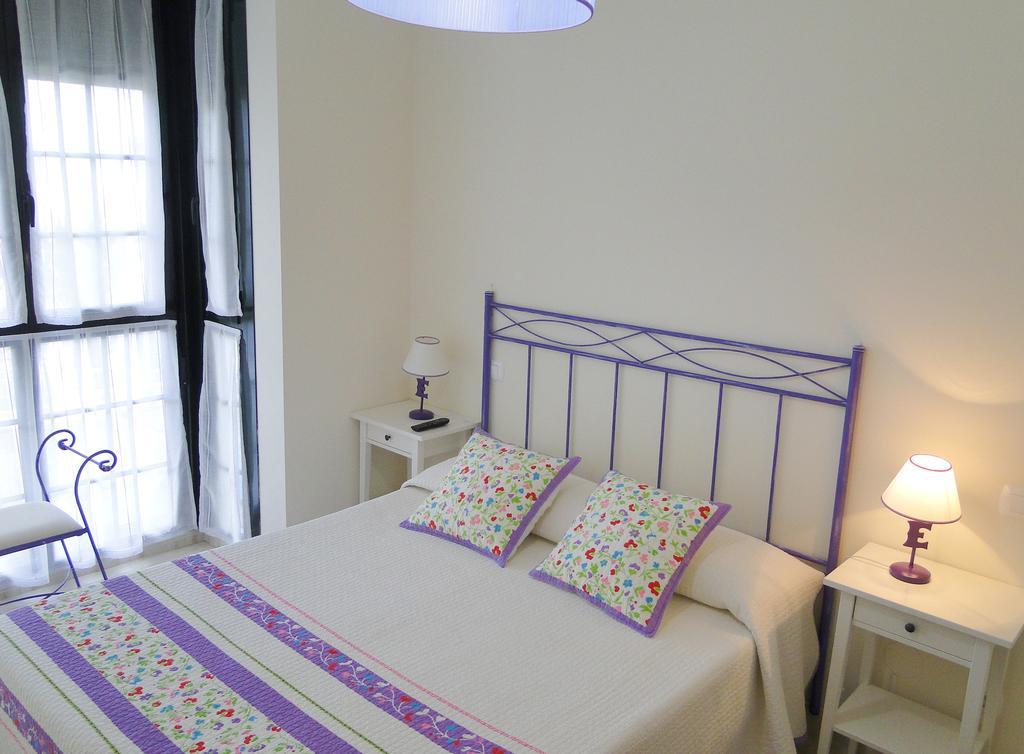 נוחה Apartamentos El Pinedo חדר תמונה