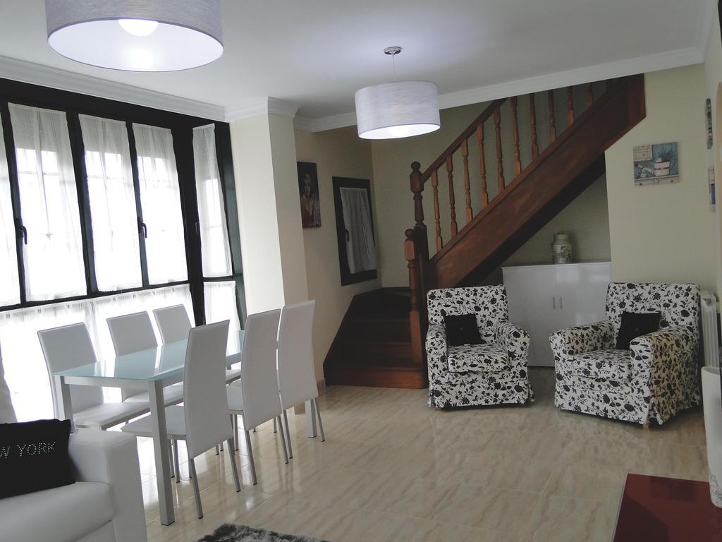 נוחה Apartamentos El Pinedo מראה חיצוני תמונה
